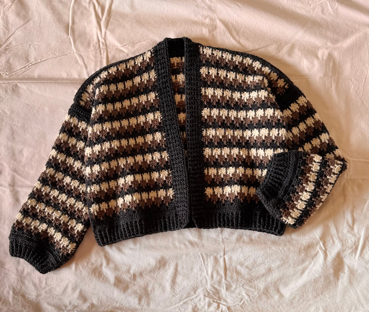 Amber Cardigan - English