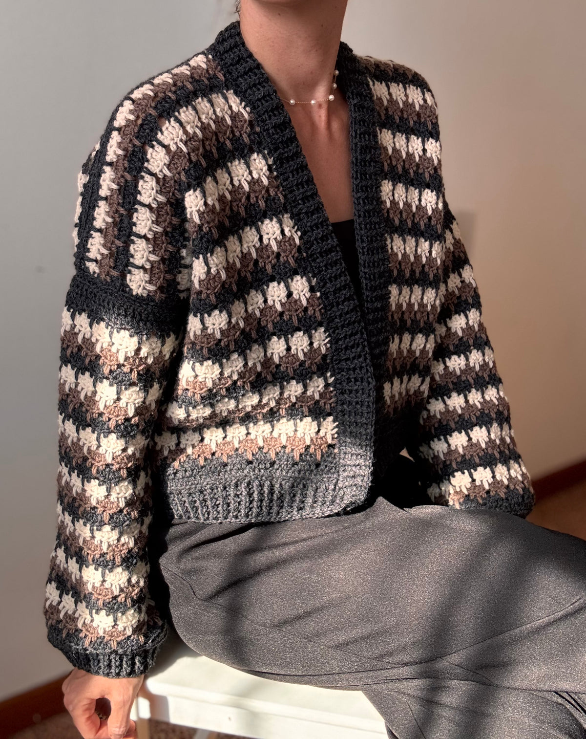 Amber Cardigan - English